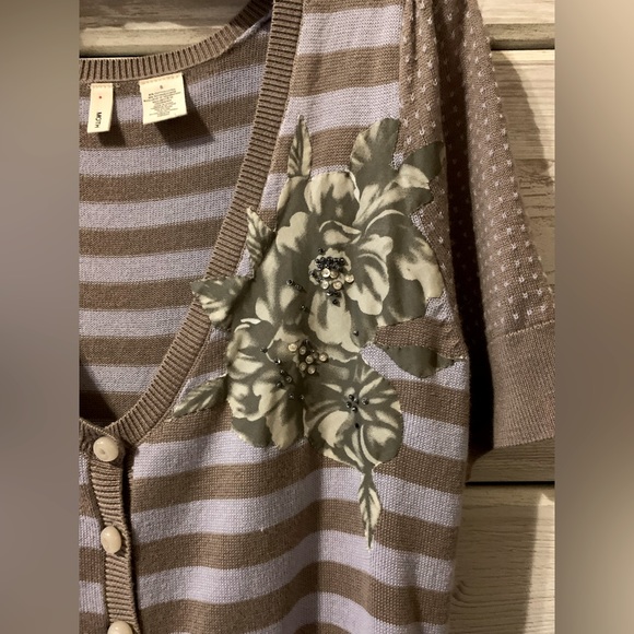 Anthropologie (Moth) Sweater; Lavender & Light Brown - Picture 4 of 4